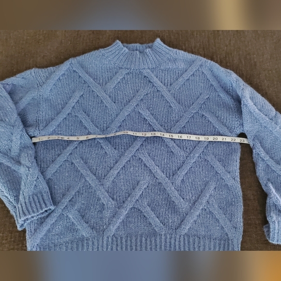 Vici Joan Cable Knit Sweater - Picture 11 of 16